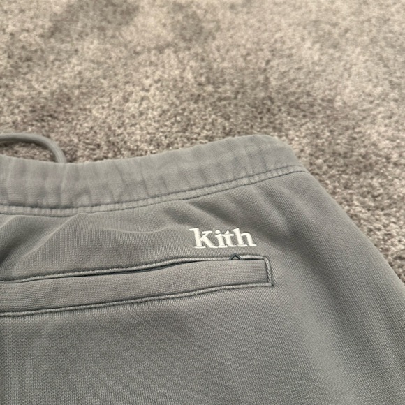 Kith Grayish green sweatpants size medium - Picture 3 of 4